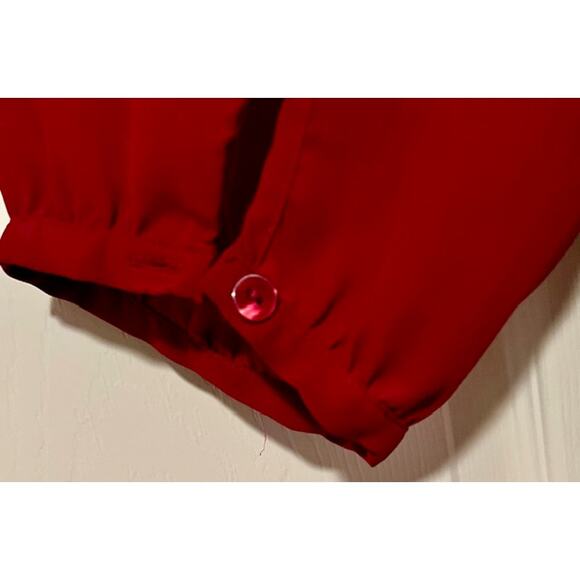 Crimson and Black Women's Blouse Size XL - Picture 7 of 9